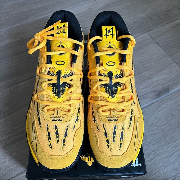 Porsche & PUMA Join Forces on a Reworked MB.03 - Picture 6 of 9